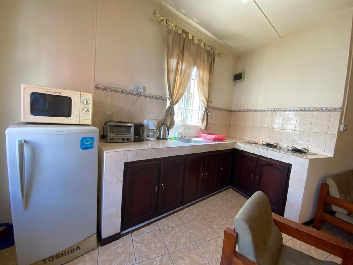 Monalysa Holidays Гранд Байе Екстериор снимка